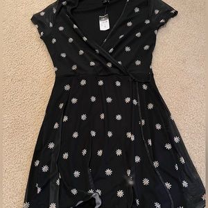 Daffodil dress, with deep v cut neck line
